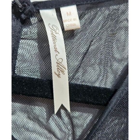 Petticoat Alley Women Dress Medium Black Mesh Silk Gold Metallic Sleeveless Mini - Picture 8 of 11